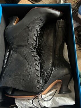 Fluevog Chaminade 11